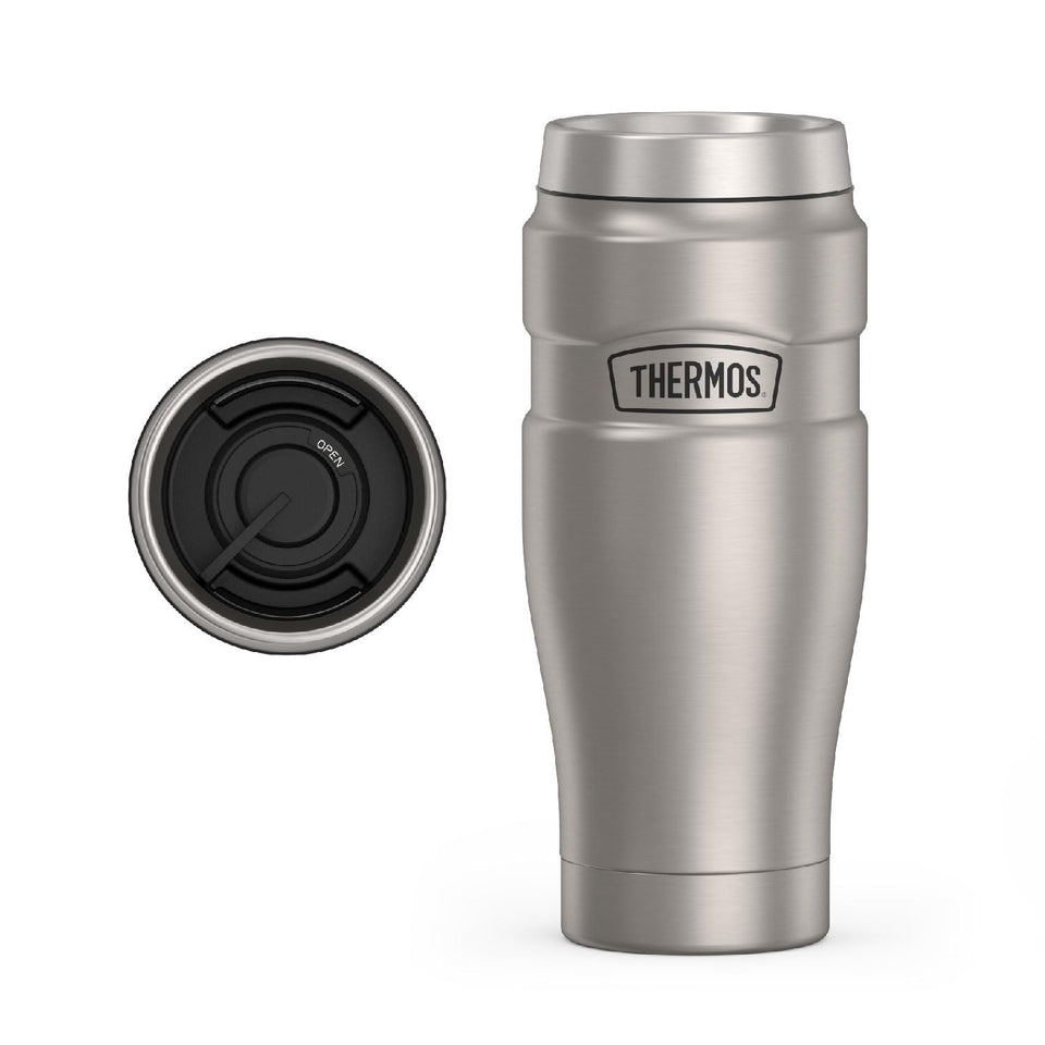 THERMOS Stainless King hot coffee during a busy commute.