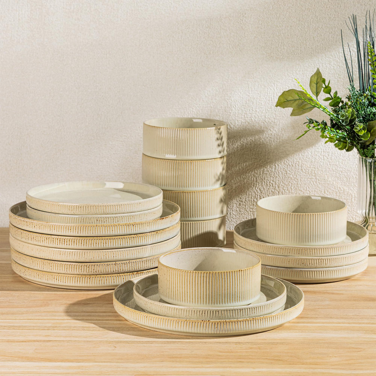 TheTerra cappuccino 18-piece dinnerware set with warm glaze, ideal for everyday meals.