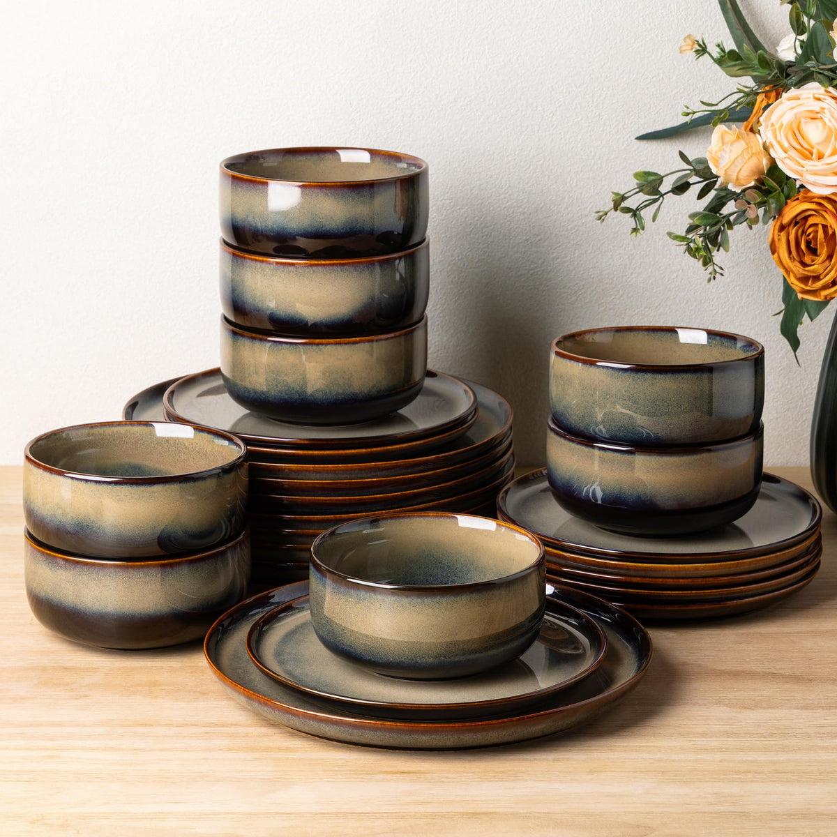TheTerra Coca Mocha dinner plate, 10.5 inches, with a rich reactive glaze for everyday dining.
