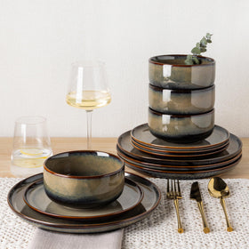 Earthy Coca Mocha tones on TheTerra ceramic pieces with natural finish