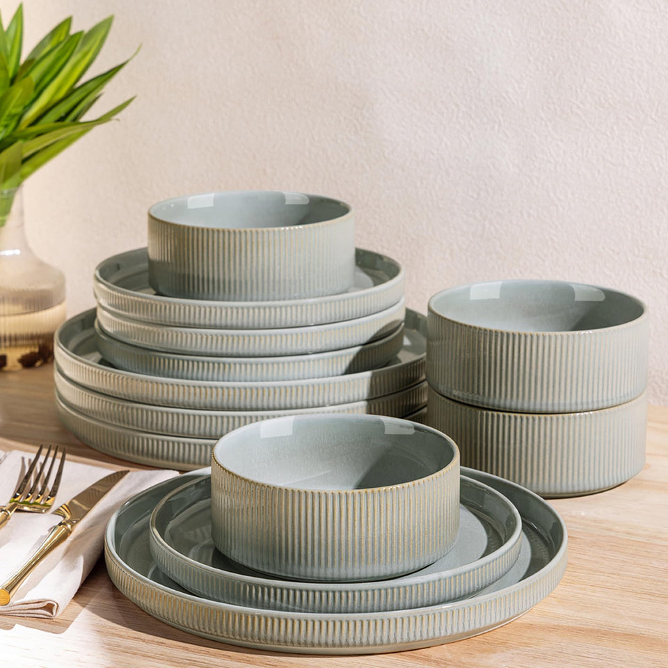 TheTerra desert sage plates show rich glaze and everyday dining versatility.