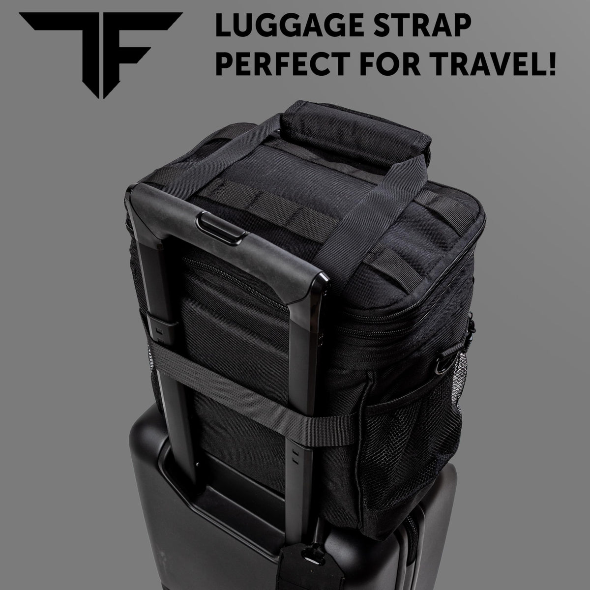 Reinforced stitching and heavy-duty zippers boost longevity of the lunch box.
