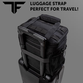 Reinforced stitching and heavy-duty zippers boost longevity of the lunch box.