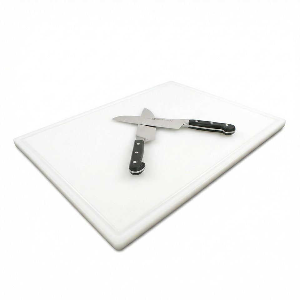 Thirteen Chefs cutting board with juice groove supports clean carving and minimal spills.