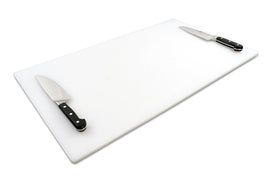 Thirteen Chefs extra large cutting board surface shows ample workspace for large prep tasks