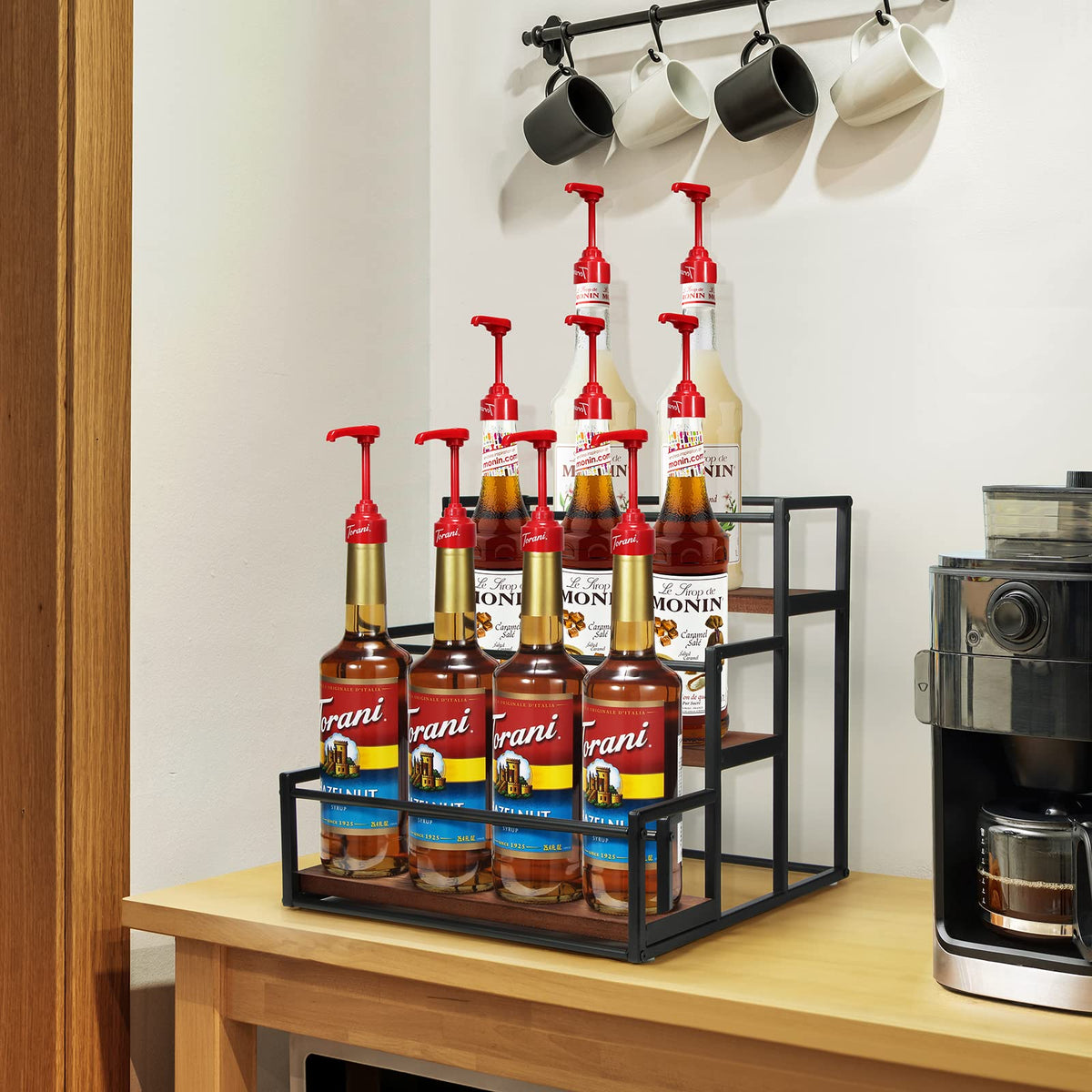 THYGIFTREE wine and condiment display adapts to countertop setups.