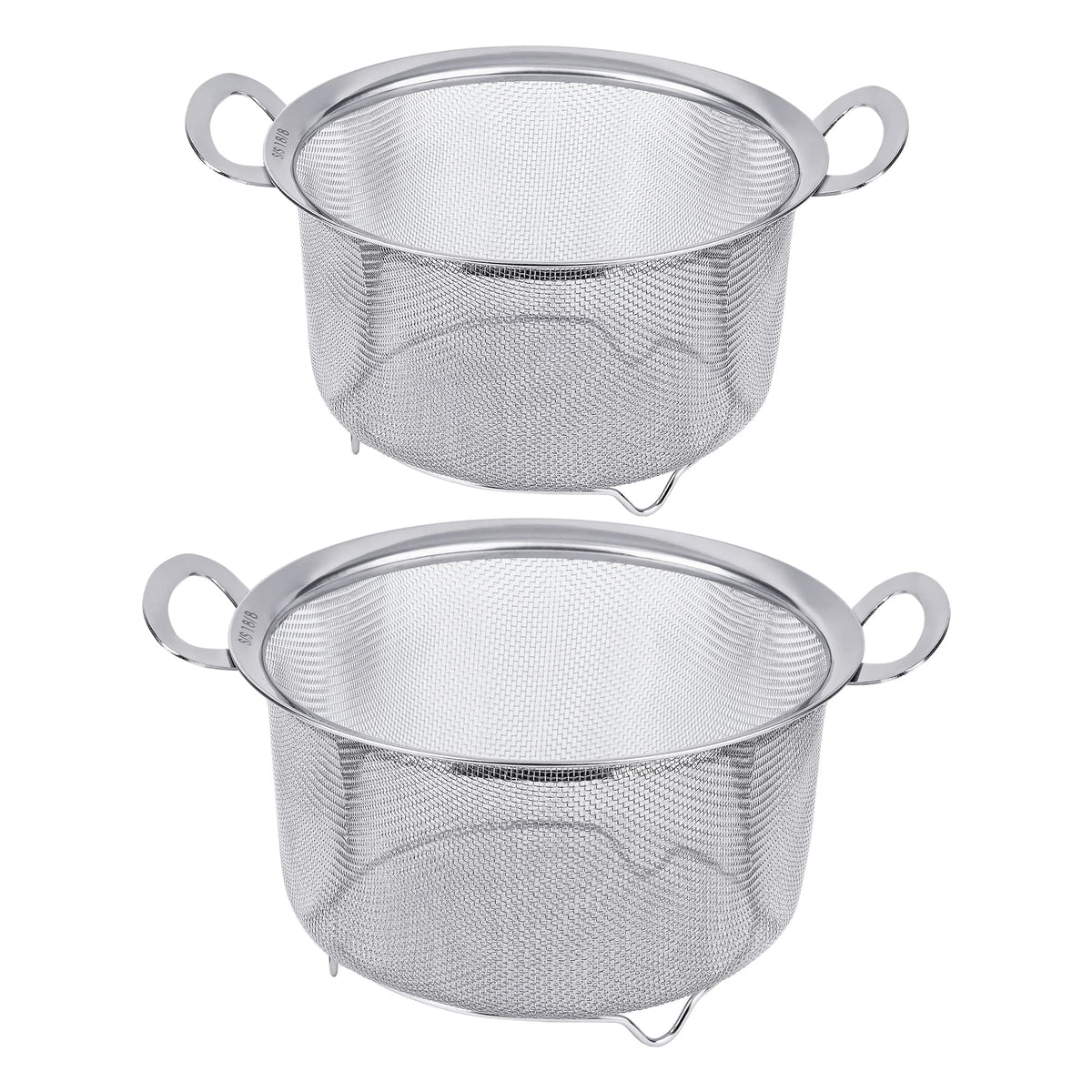 Tiawudi 4-quart strainer with handles ready for quick pasta draining.