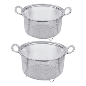 Tiawudi 4-quart strainer with handles ready for quick pasta draining.