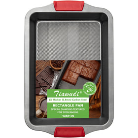 Tiawudi 13x9 cake pan with diamond texture base ensures even heating for consistent bakes.