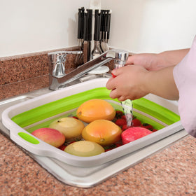 Tiawudi foldable cutting board doubles as storage basket when collapsed