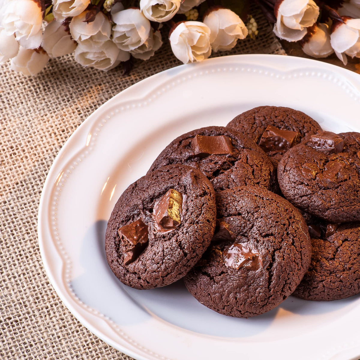 Tiawudi muffin-top-uses-eggs-buns-small-cakes demonstrates versatile recipe ideas