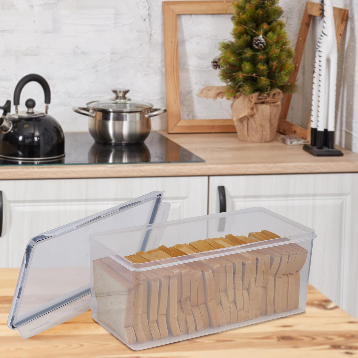 Tiawudi wide-mouth bread box shows easy bread insertion.
