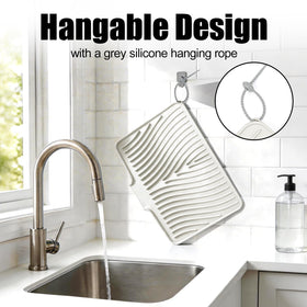 TIKNIK foldable mat features a hanging hole for storage.