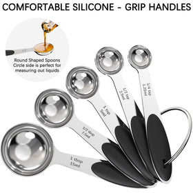 TILUCK stainless steel cups and spoons designed for reliable performance in baking.