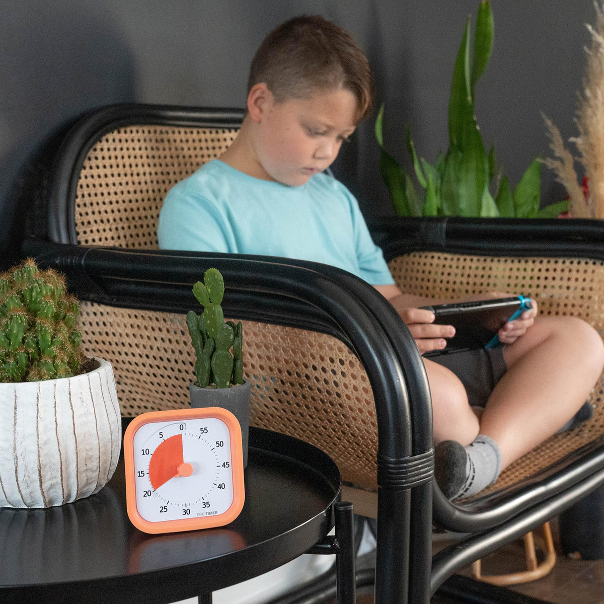 TIME TIMER Home MOD operates silently for quiet study and work spaces
