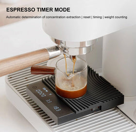 TIMEMORE Black Mirror Basic 3 versatile for baking and precise cooking tasks.