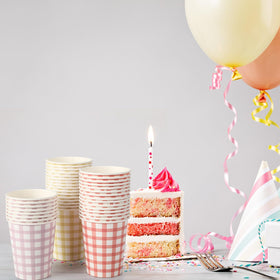 Tioncy 100-piece gingham cups pack, ready for hosting big gatherings