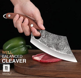 TIVOLI cleaver leather sheath for safe outdoor transport.