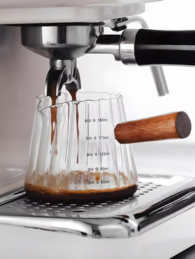 TIWPAJS borosilicate glass resists heat and is microwave-safe