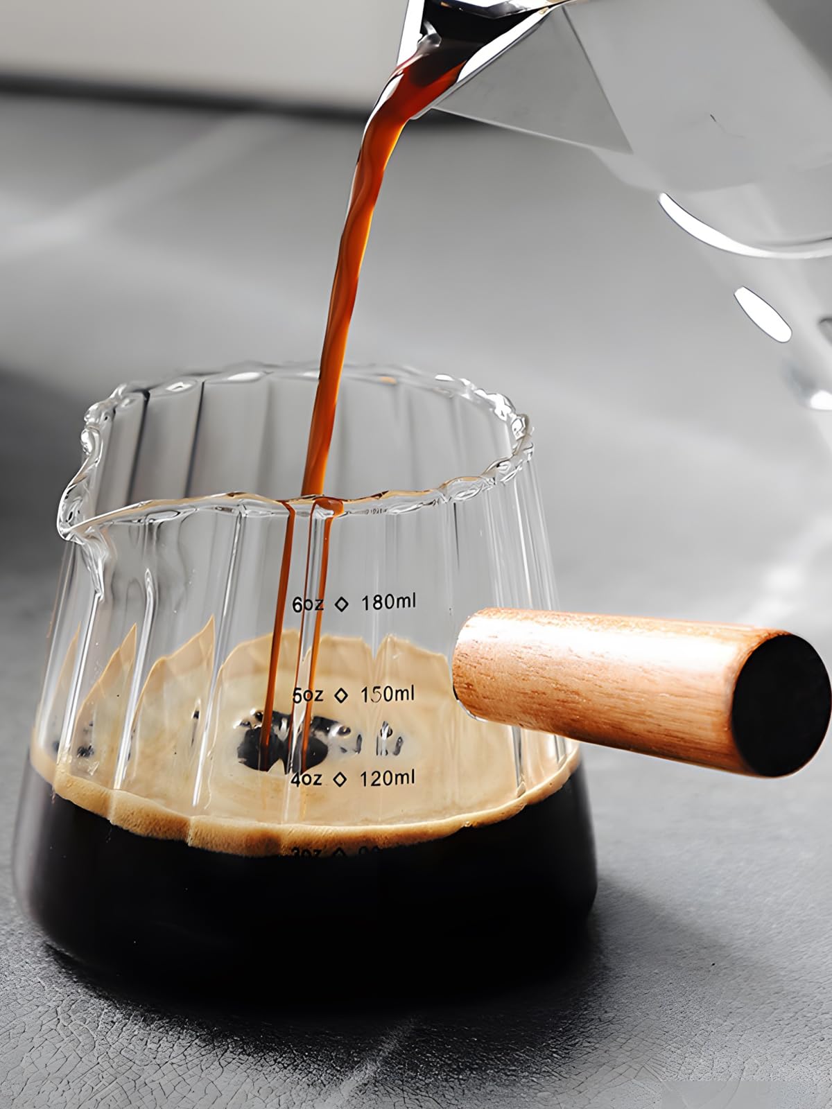 TIWPAJS espresso shot glass with V-shaped pour spout for precise pouring