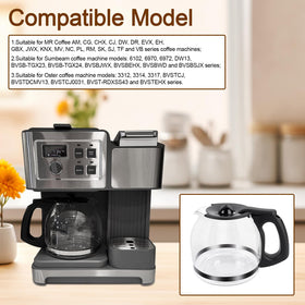 TJUNSENHARSH black-handle carafe blends with modern kitchens for quiet pouring.