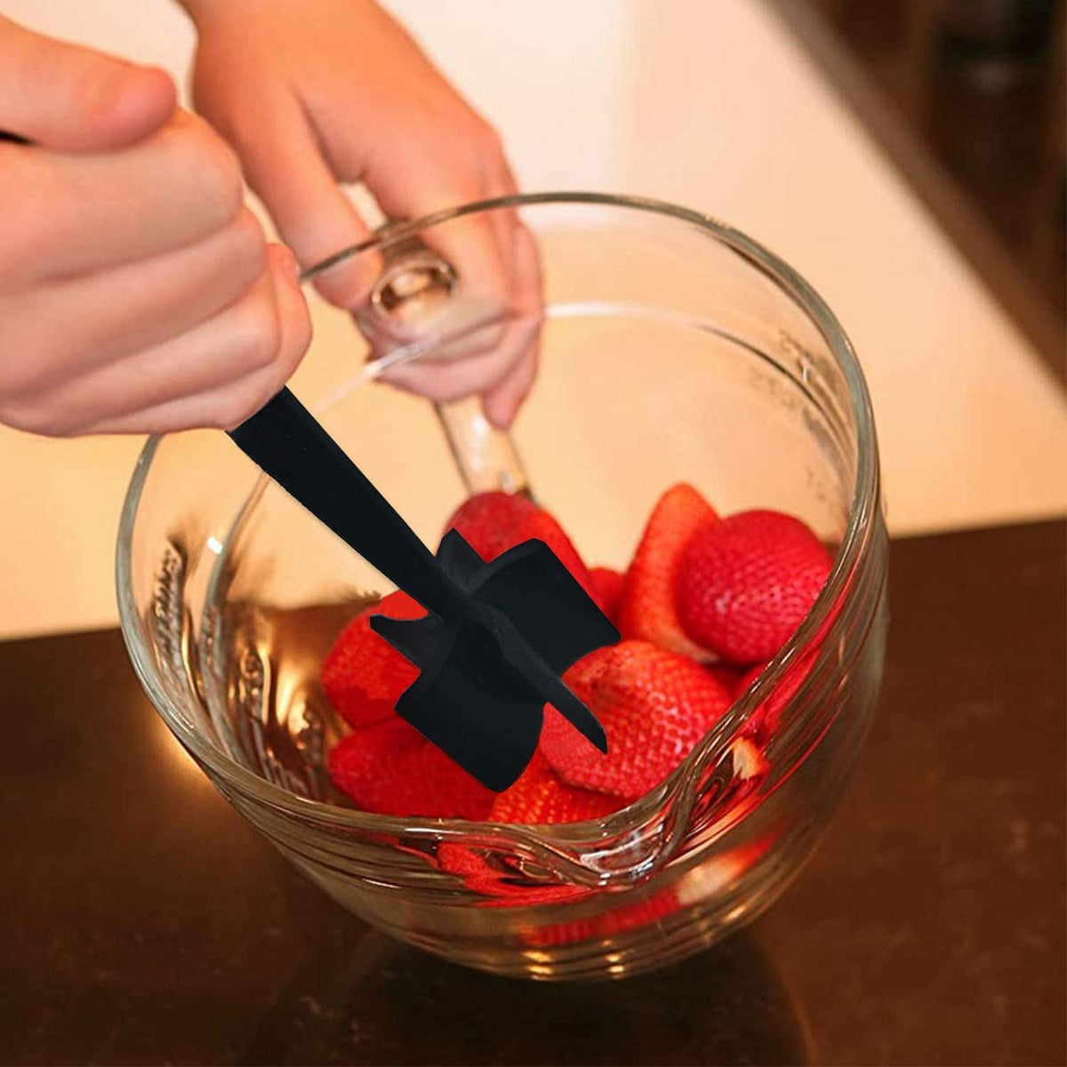 TMEDW Meat Chopper easy-clean surface for quick washing