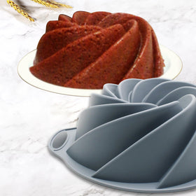 To encounter 45 Pieces silicone bakeware set chiffon pan for light cakes