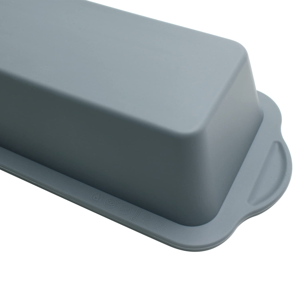To encounter packaging and storage-friendly silicone bread pan set.