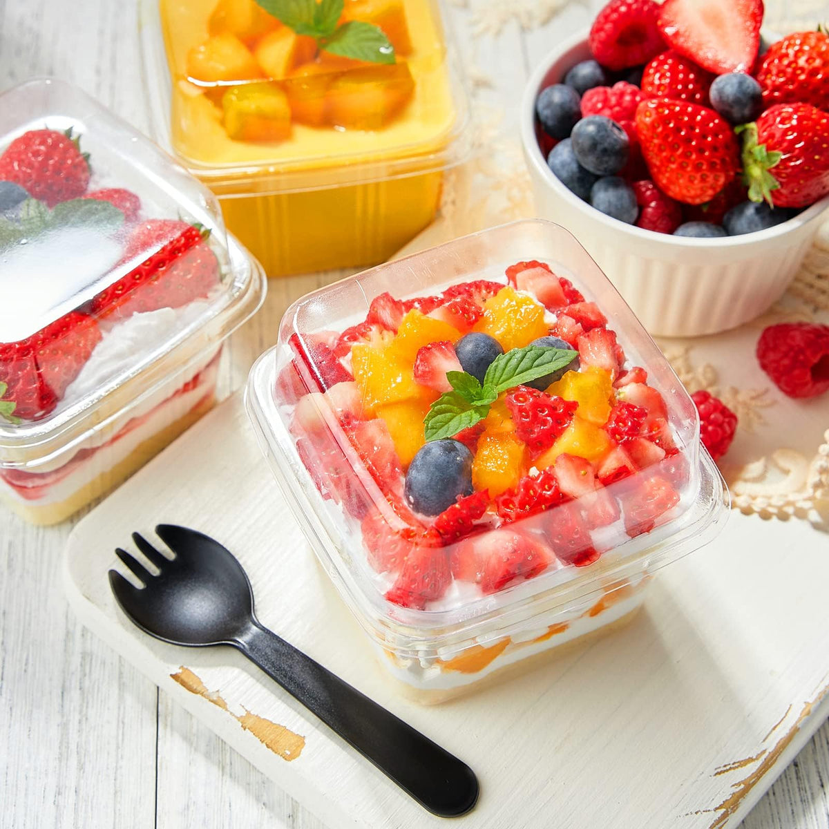 TOFLEN bulk dessert cups with lids and sporks for easy transport