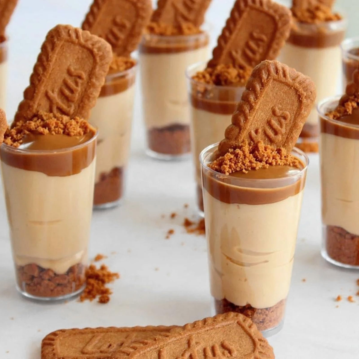 TOFLEN elegant clear shot glasses showcase desserts beautifully