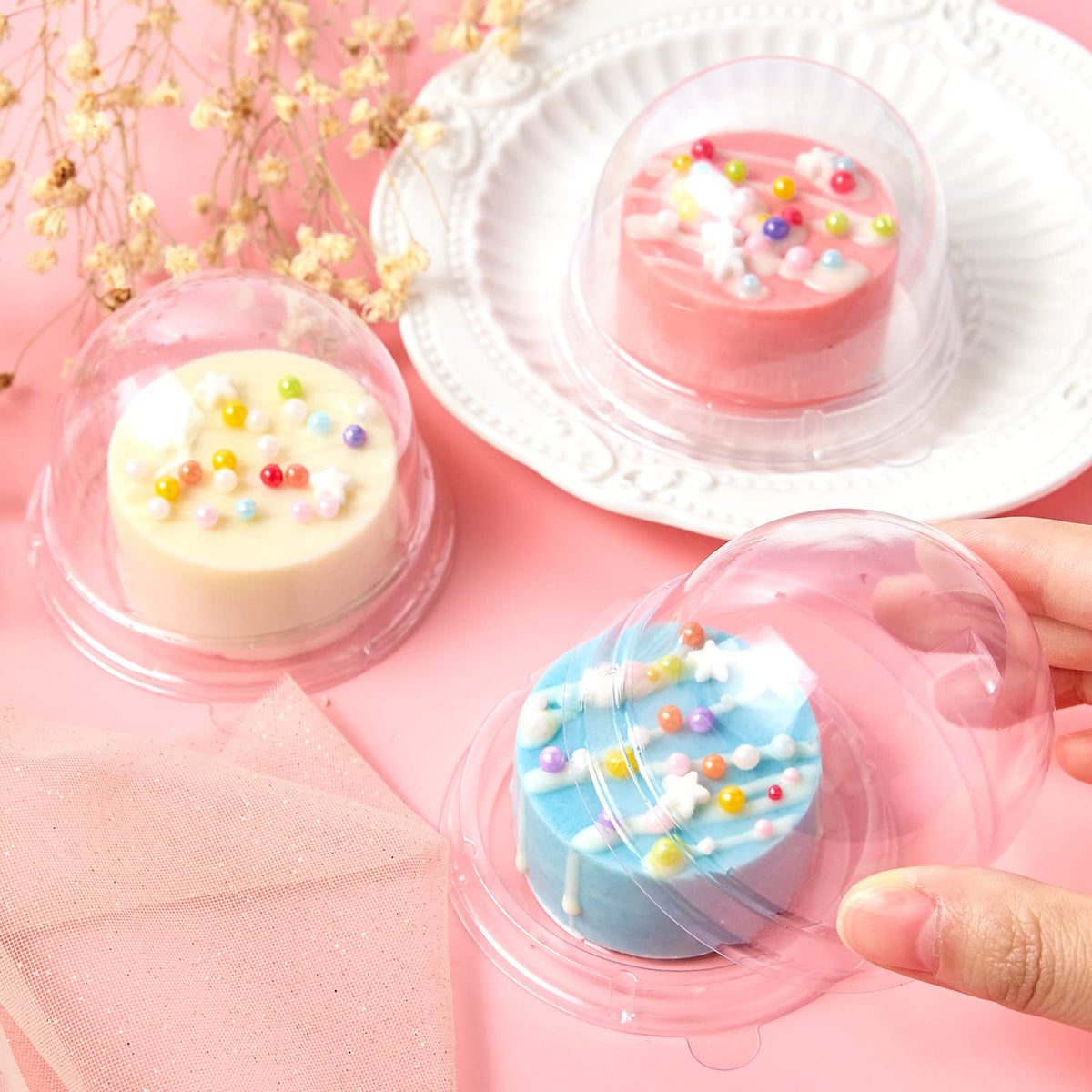 TOFLEN container perfect for cookies, Oreos, and bite-sized treats