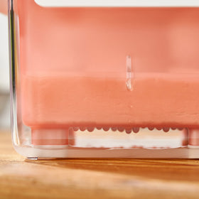 TOFUDEE press has a lid lock and smooth dial for ease of use.