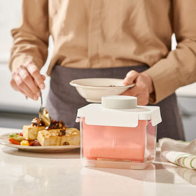 TOFUDEE press features a strong encased spring to reduce breakage.