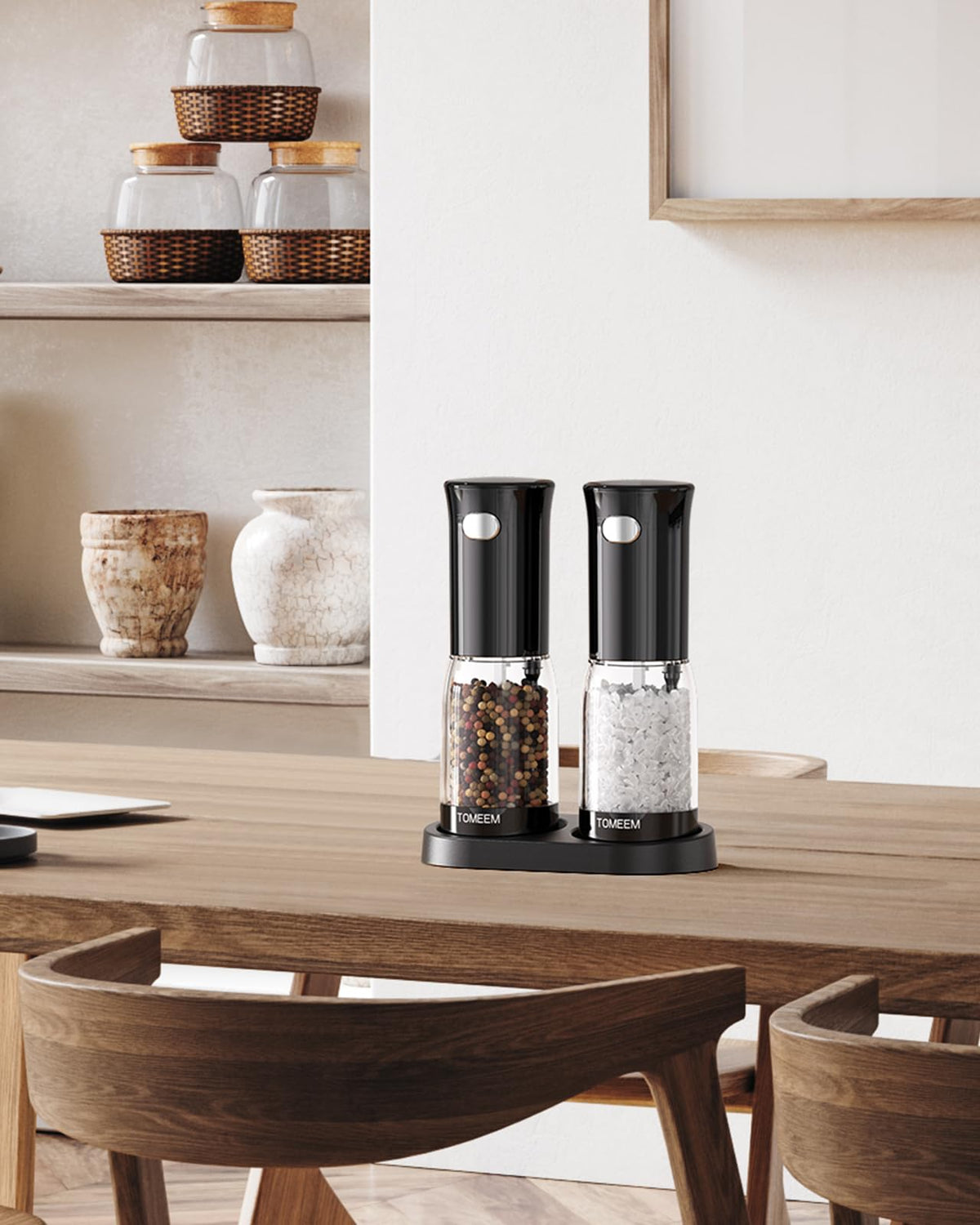 Stylish kitchen gadget ideal as a practical gift.
