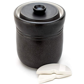 TOMO fermentation crock 7L side view highlights durable stoneware.