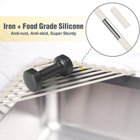 Tomorotec stainless-steel rails provide sturdy support for heavier dishes during drying.