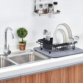TOOLF non-slip rubber arms protect counters and sinks from scratches.