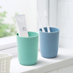 Topsky stackable cups save space while keeping spill-safe daily essentials accessible.