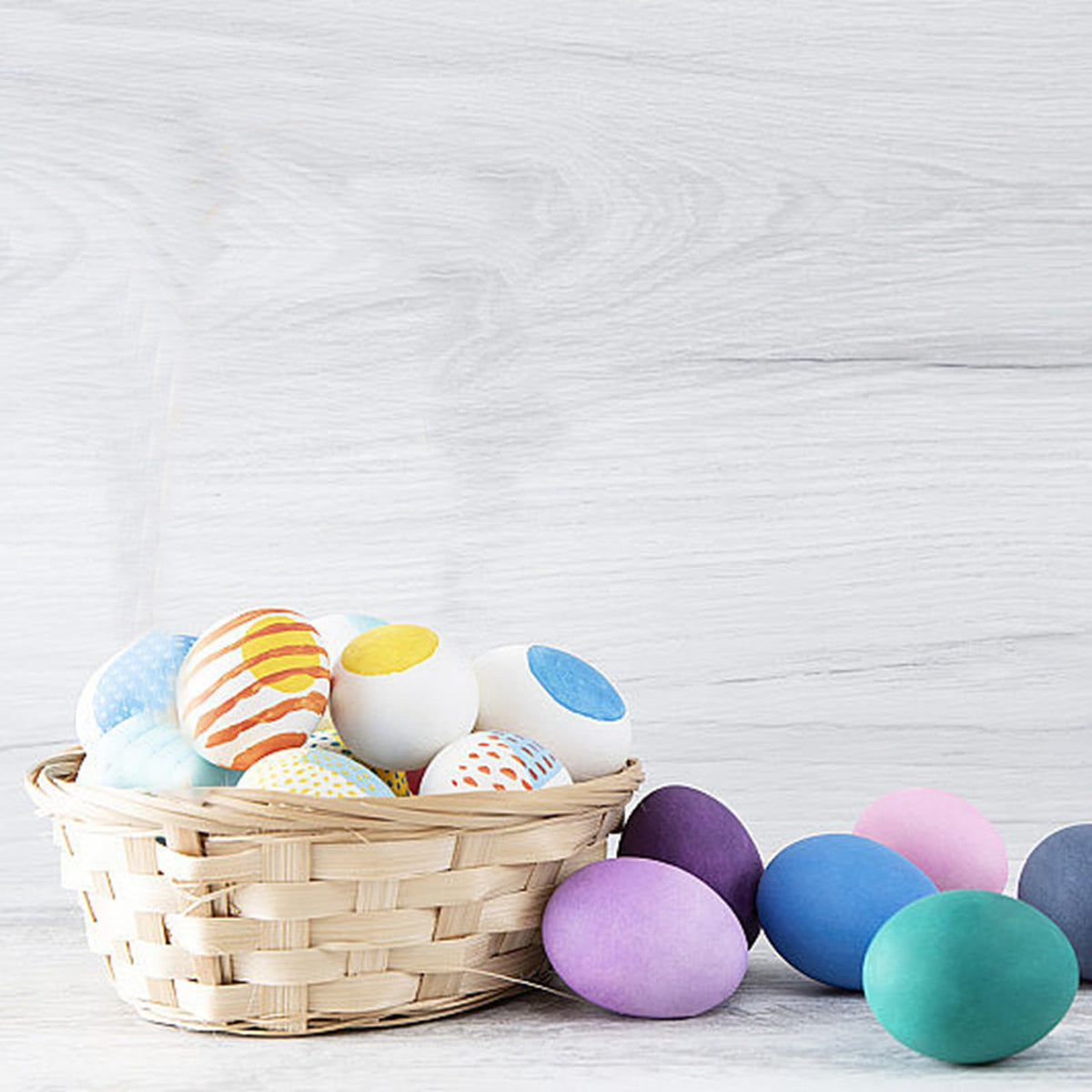 TOPZEA dining centerpiece basket adds rustic charm to table