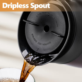 TORETAS glass carafe features ergonomic handle for easy pouring.