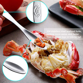 Torinalital red lobster shell knife for precise shell cutting.