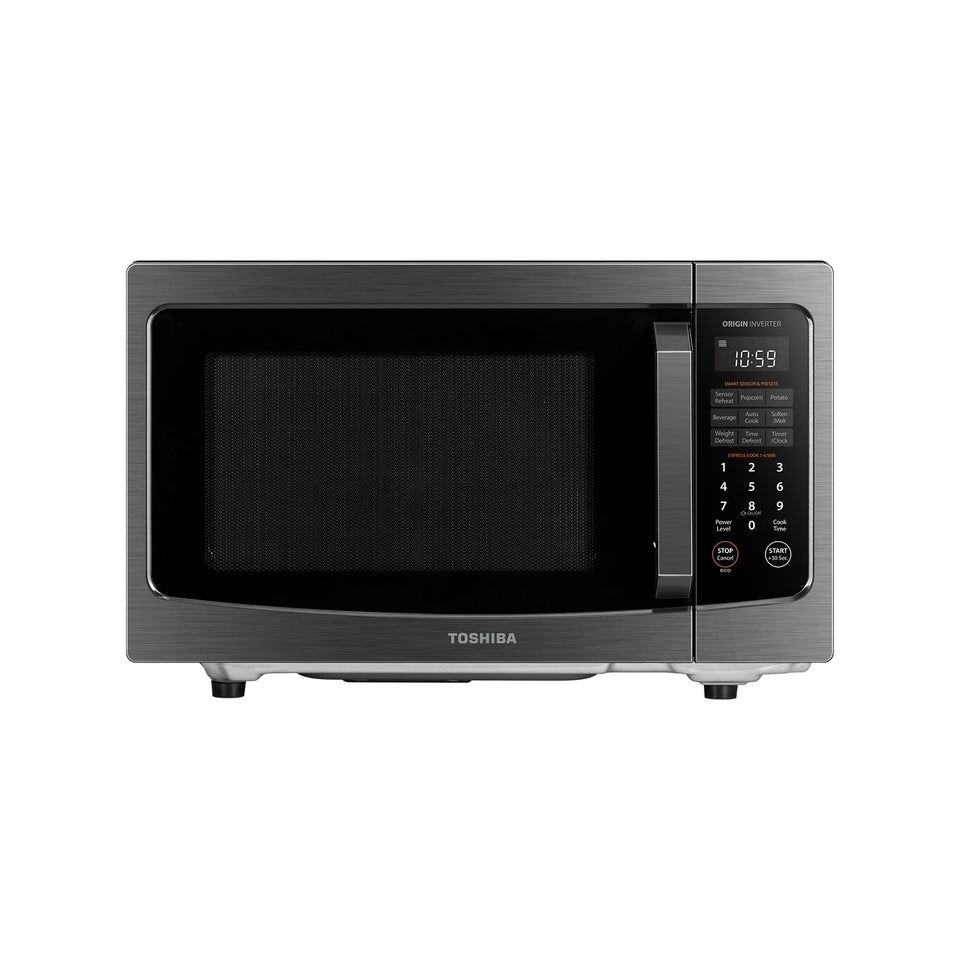 TOSHIBA flatbed interior enables even reheating of large plates.