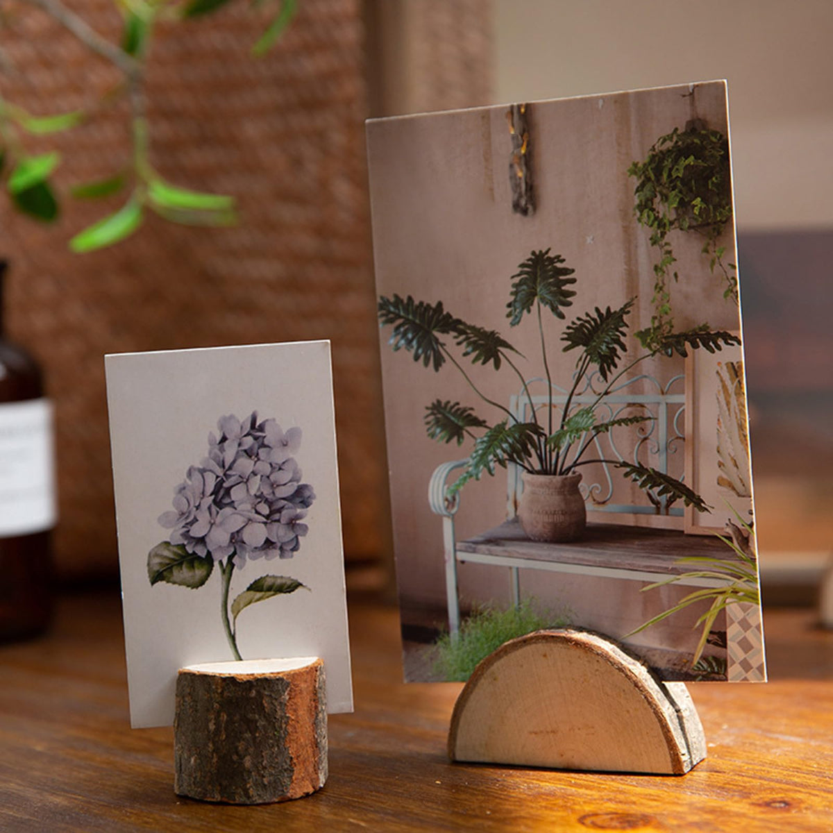 Tosnail home dining decor wood holder showcasing names at family table