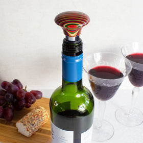 Totally Bamboo Baltique Marrakesh stopper held in hand highlighting ergonomic use.