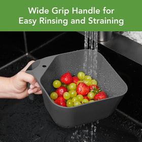 Dishwasher safe BPA-free colander for easy cleanup.