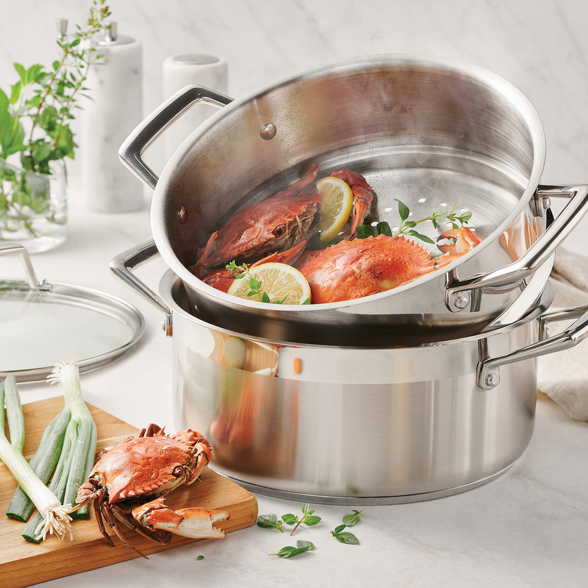 Tramontina Gourmet 5Qt 18/8 stainless steel resists corrosion and dulling.