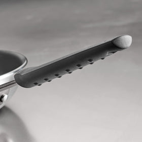 Tramontina Dishwasher-safe design simplifies post-cook cleaning