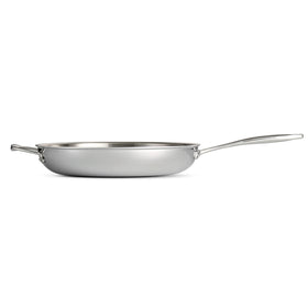 Tramontina Signature Tri-Ply pan with helper handle enables easy lifting when full