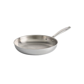 Tramontina Signature Tri-Ply 10-Inch Fry Pan shows even heat distribution for precise searing.