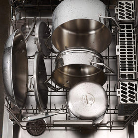 Sturdy stainless-steel handles stay cool for safe lifting.